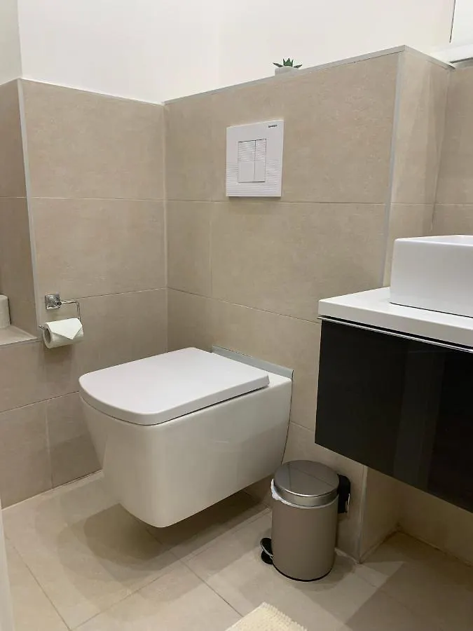 בודפשט Tatra Luxury Apartments הונגריה