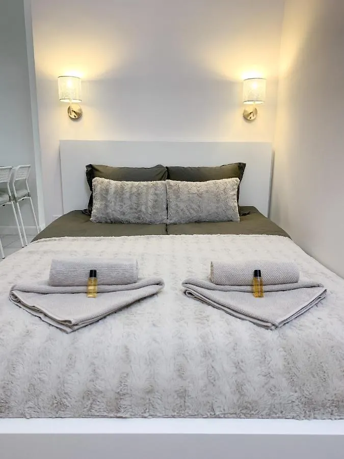 בודפשט Tatra Luxury Apartments הונגריה